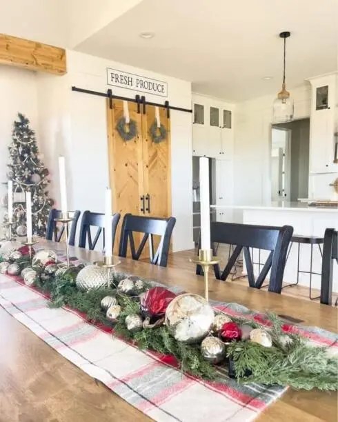 Red Gray Runner Centerpiece