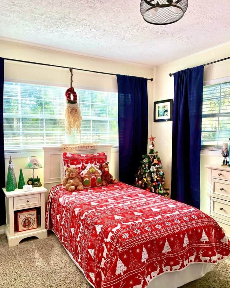Red Twin Bedspread