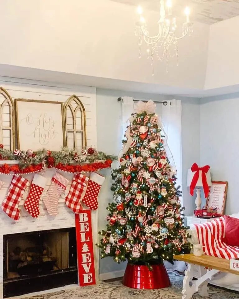 Red White Tree