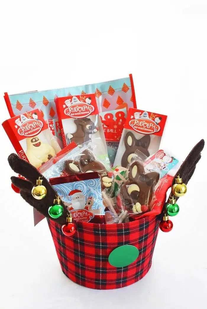 Reindeer-Themed Baskets