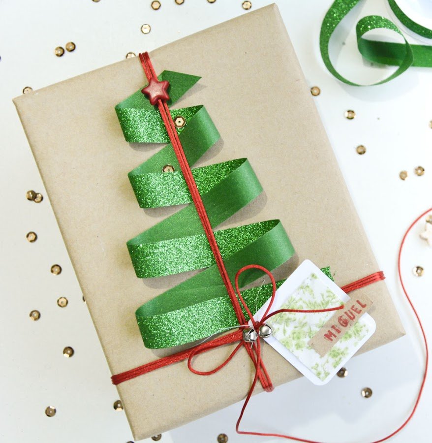 Ribbon Tree Wrapping