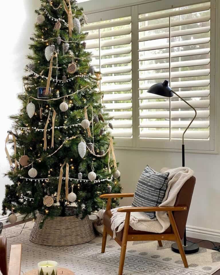 Simple Tree Ornaments