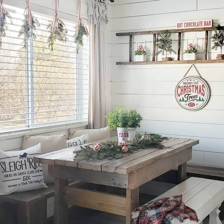 Spruce Ribbon Garland
