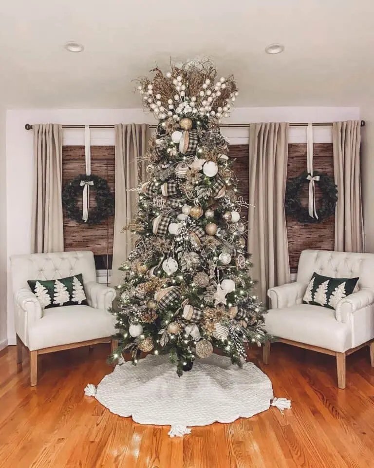 Tasseled Tree Toppers