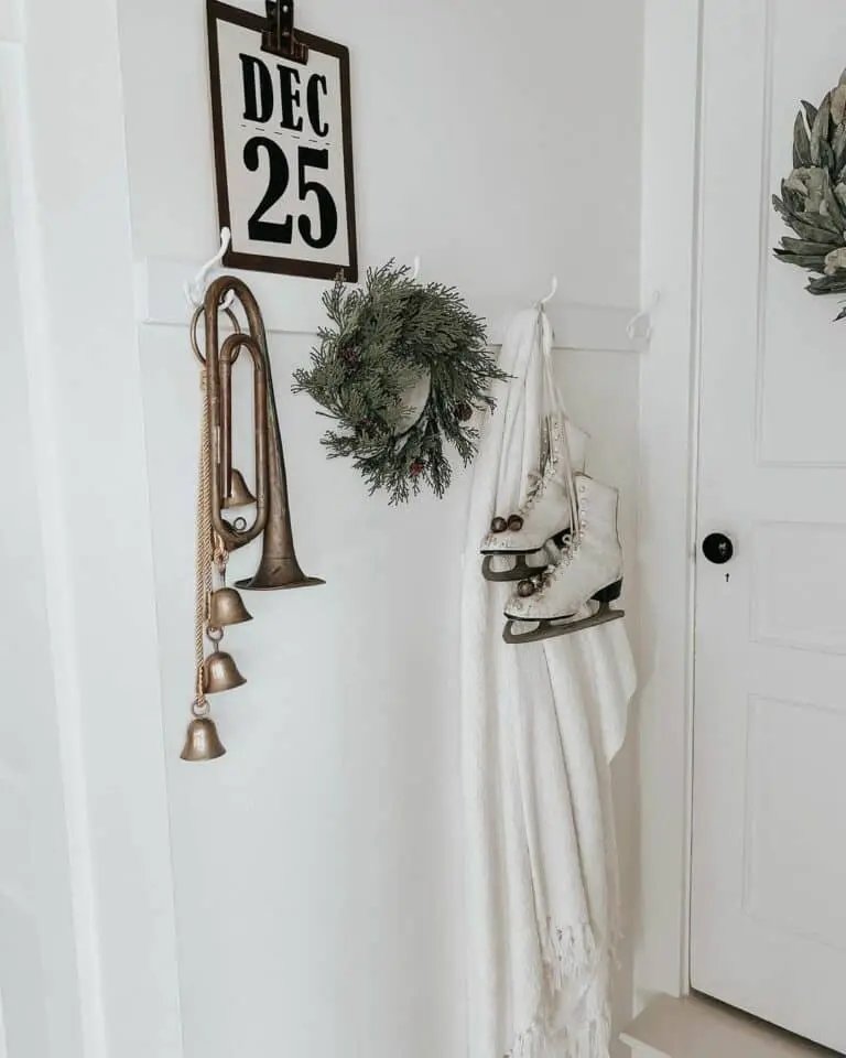 Vintage Christmas Vignette