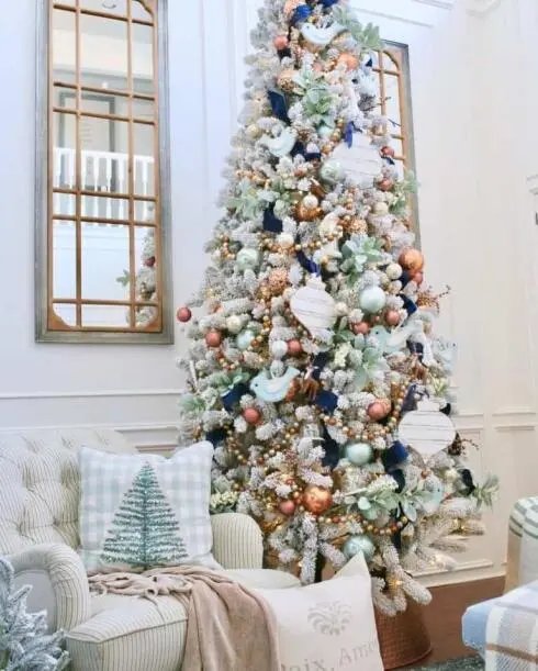 White Christmas Pillows