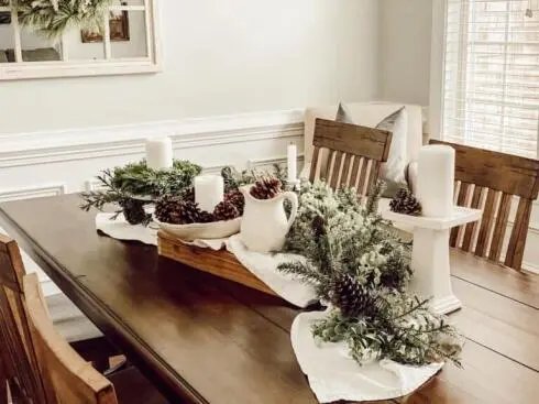 White Cloth Pine Centerpiece