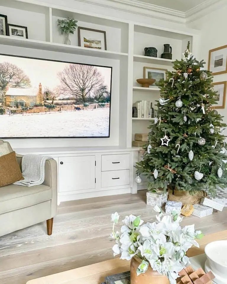 White Minimalist Ornaments