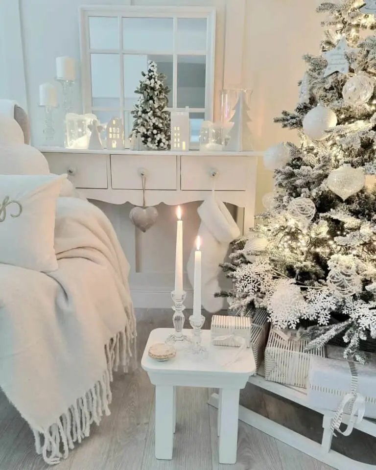 White Ornament Display