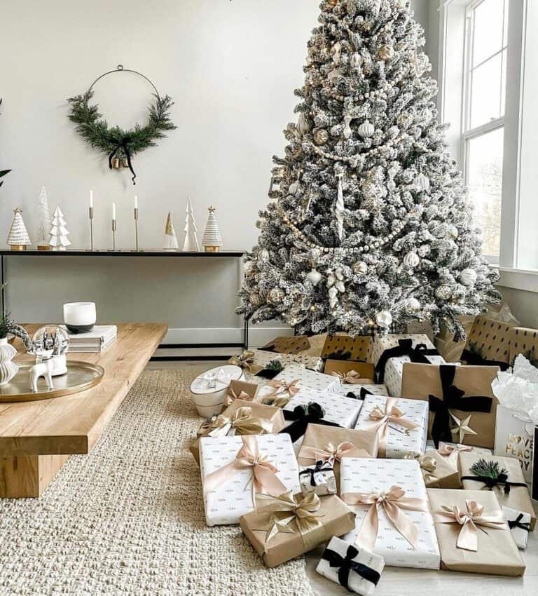 White Tree Corner Placement