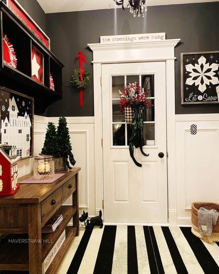 Wooden Entryway Decor