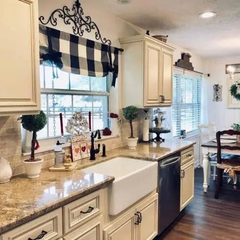 Buffalo Plaid Accents