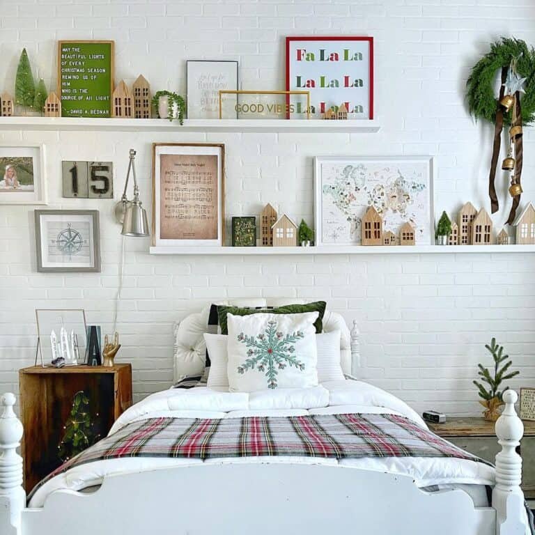 Christmas Bedroom Display