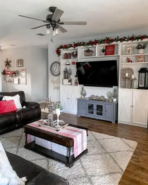 Christmas Garland Arrangements