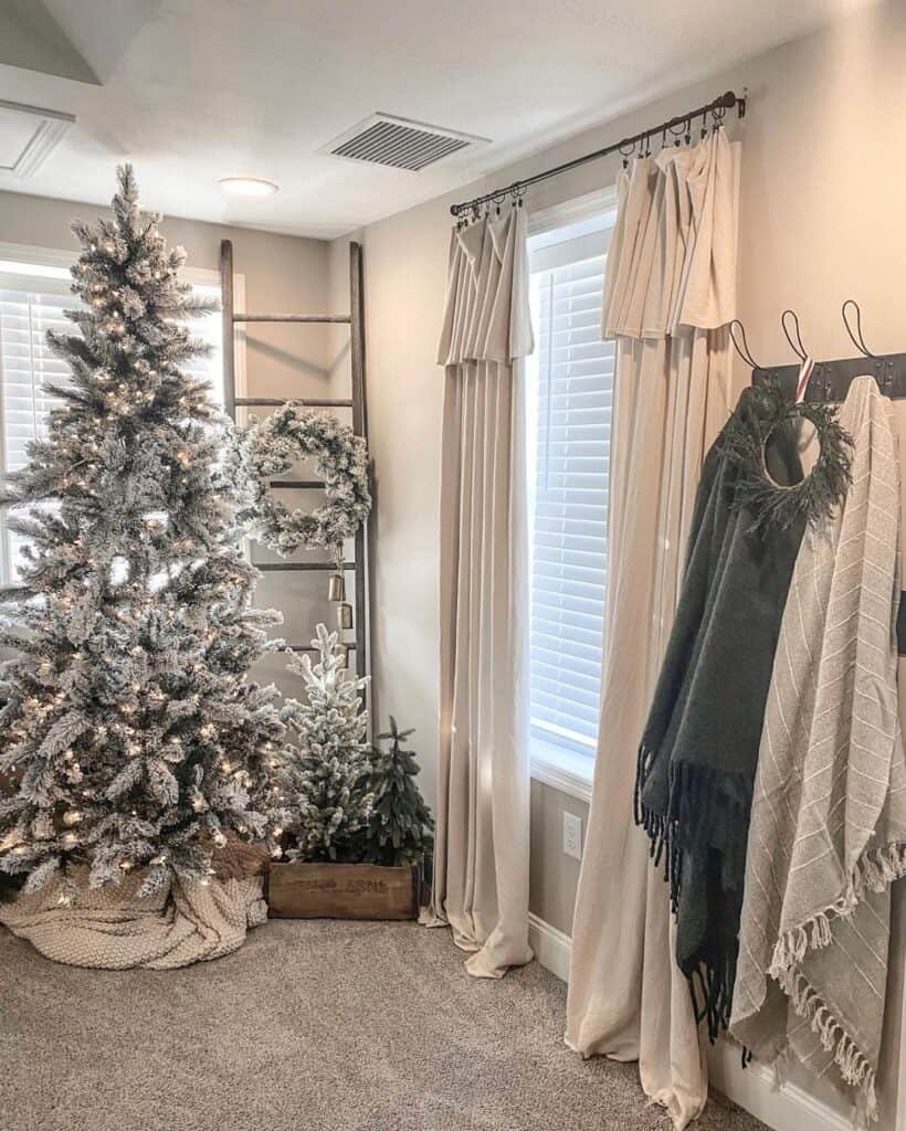 Christmas Tree Ladder