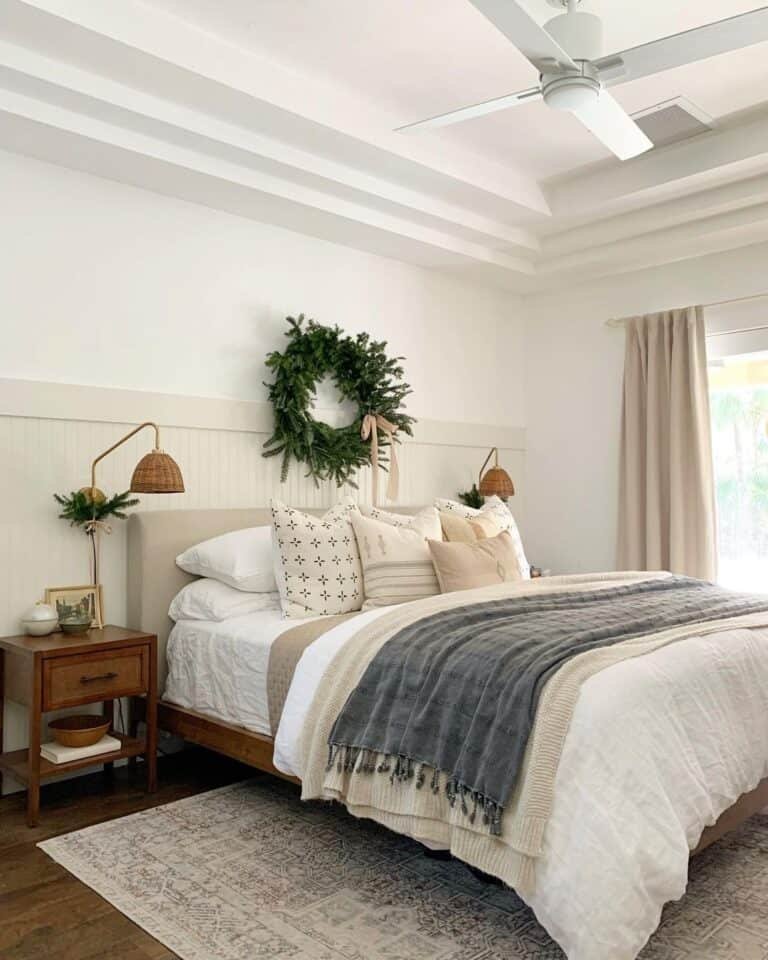 Pine-Trimmed Holiday Bedding