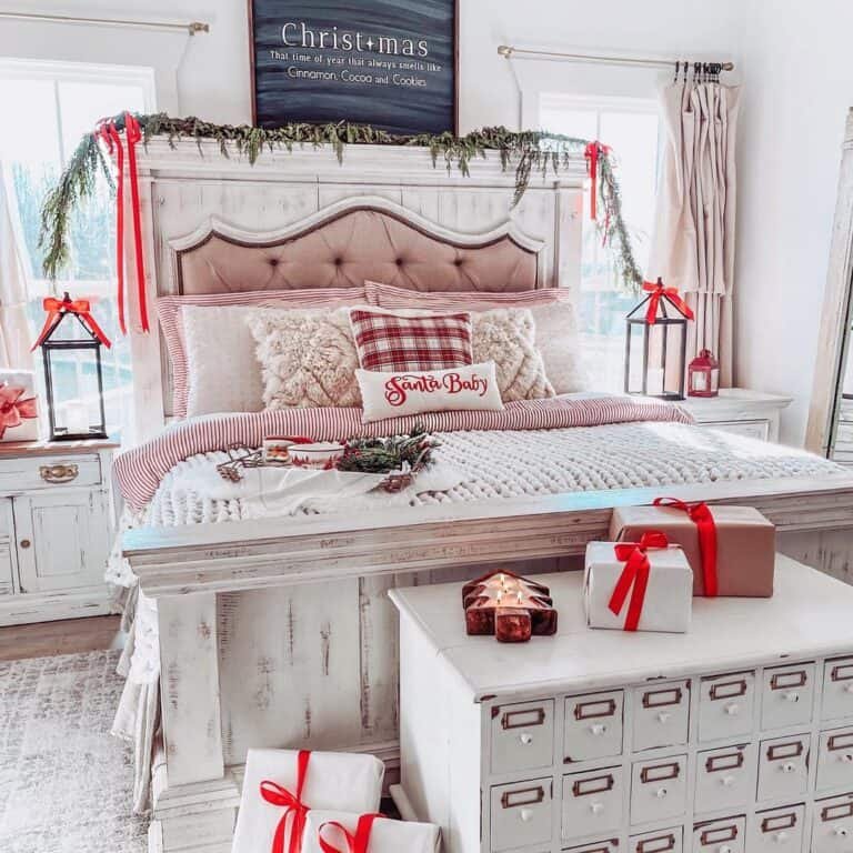 Queen Holiday Bedding
