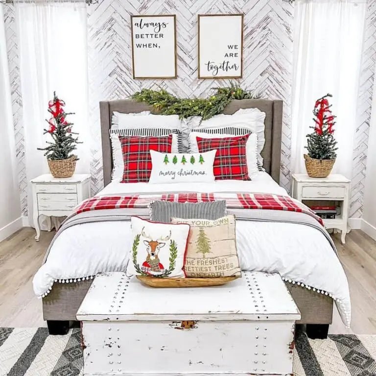 Red White Queen Bedding