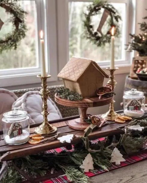 Tray Christmas Centerpieces