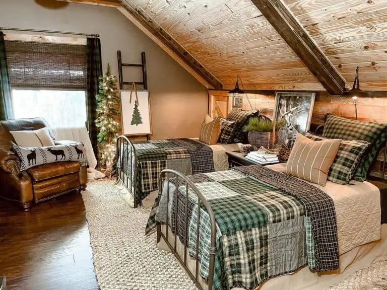 Twin Earth Tone Beds