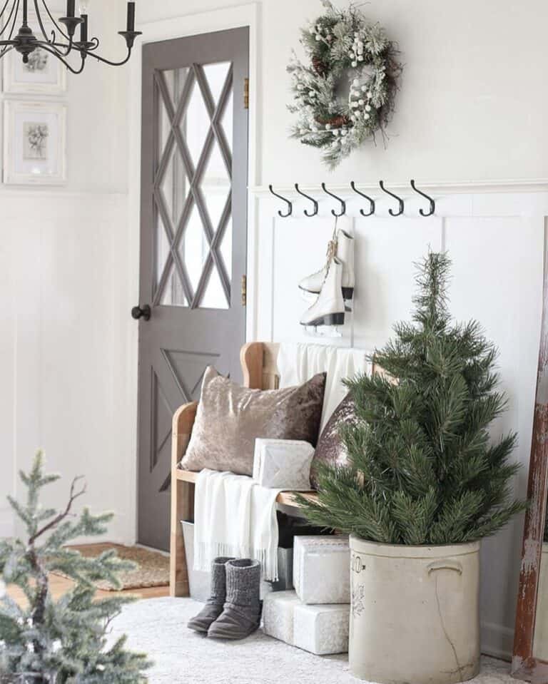Christmas Entryway Display