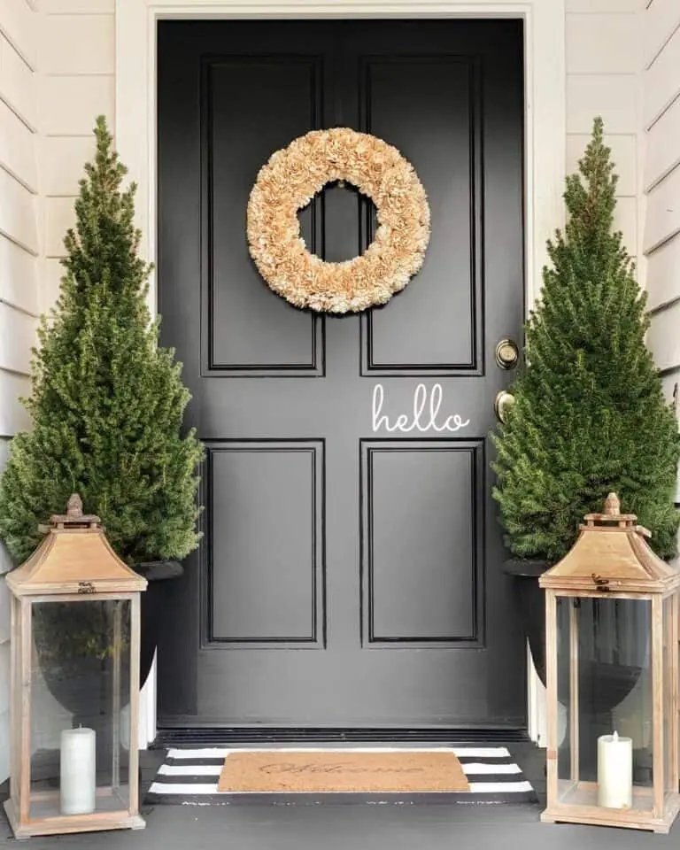 Golden Wreath Entryway