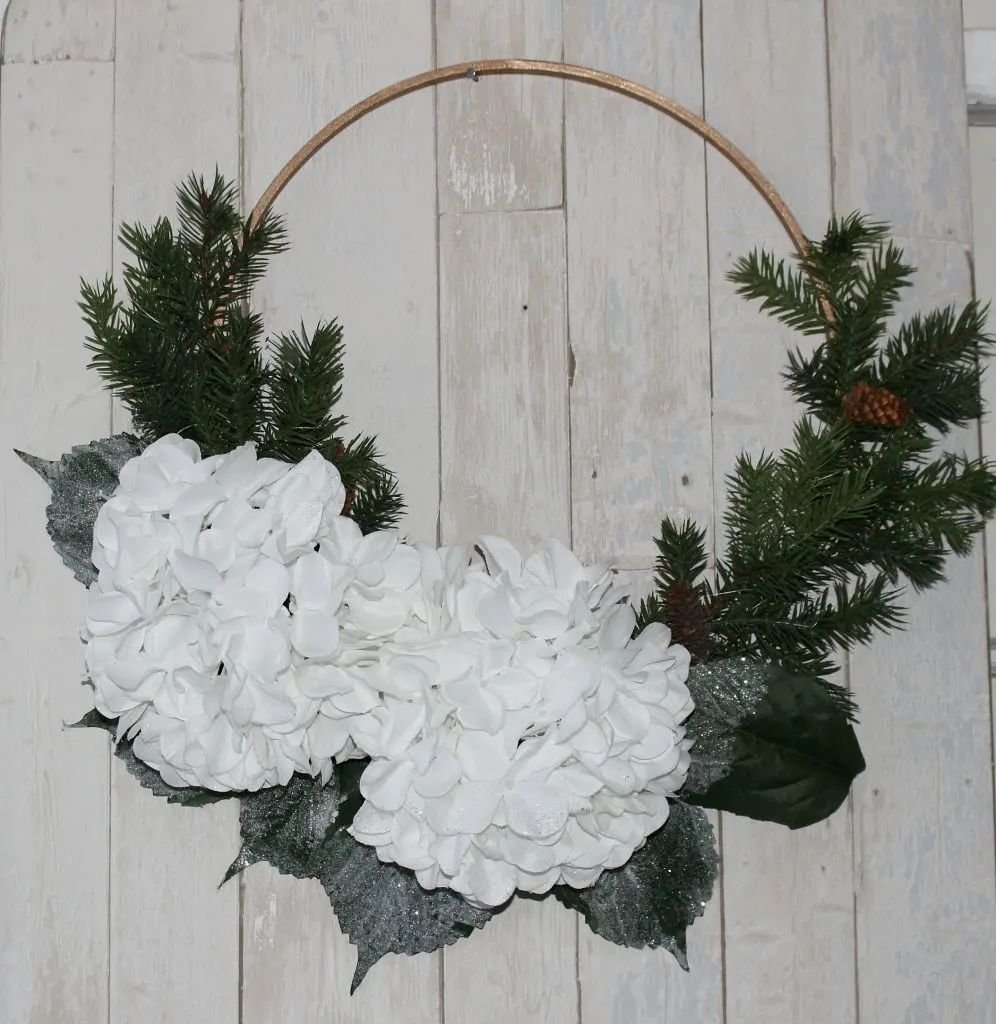 Minimalist Hoop Wreath