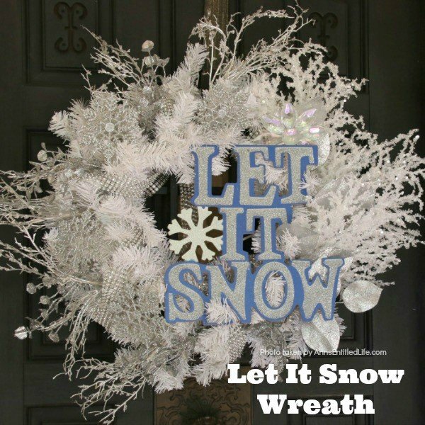 White Snow Wreaths