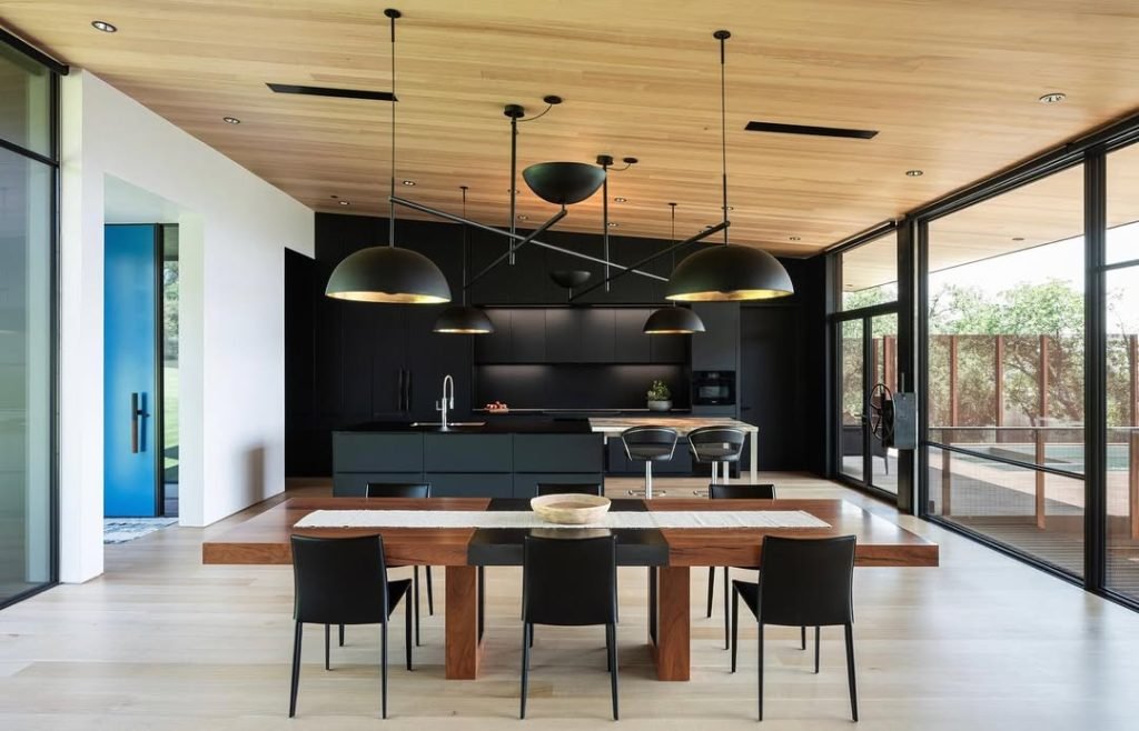 Black Kitchen Cabinets