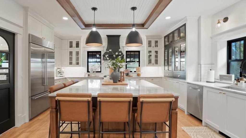 White Cabinet Kitchens