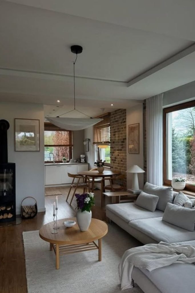 White Minimal Rectangle