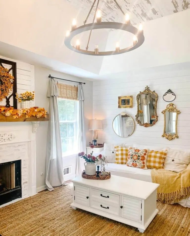 Cottage Yellow Accents