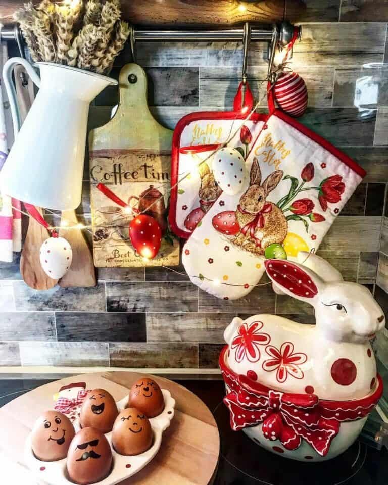 Kitchen Egg Displays