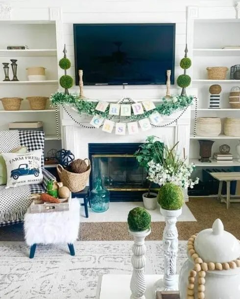 Neutral Easter Mantel