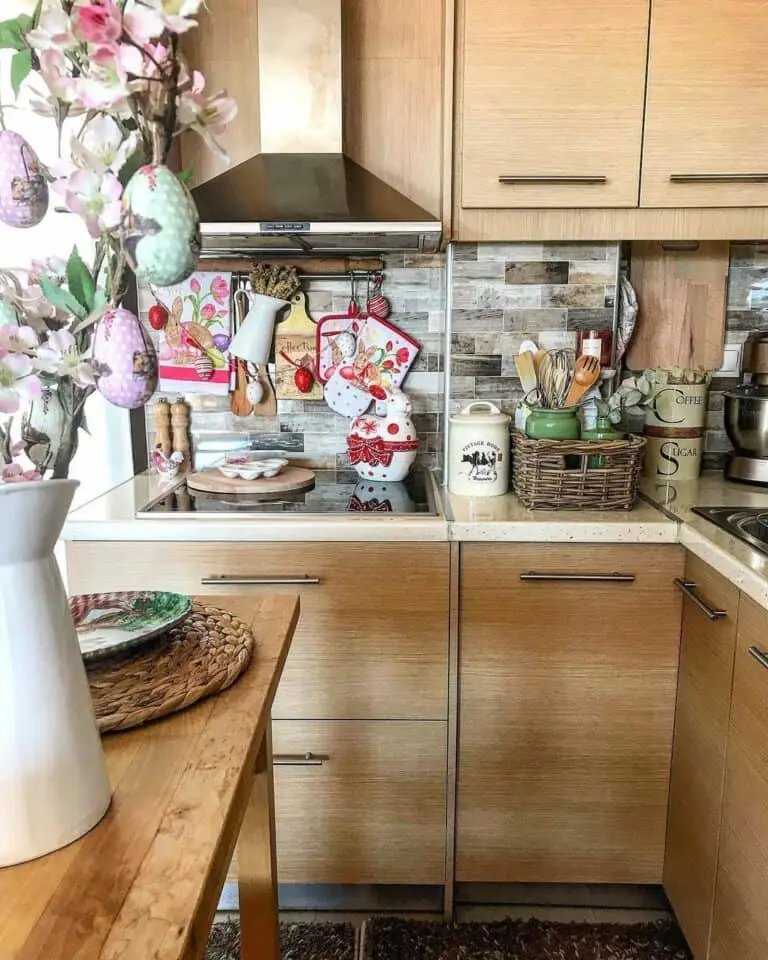 Red White Easter Kitchen