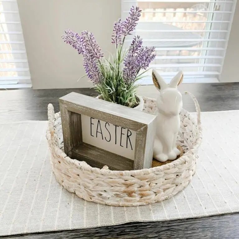 Seagrass Tray Centerpiece