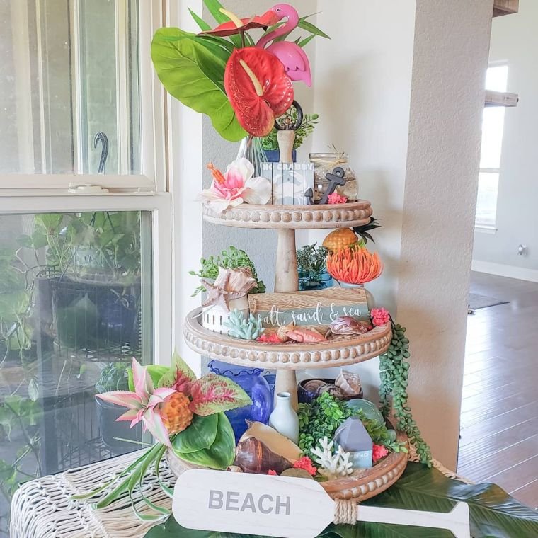 Beach Three-Tier Display