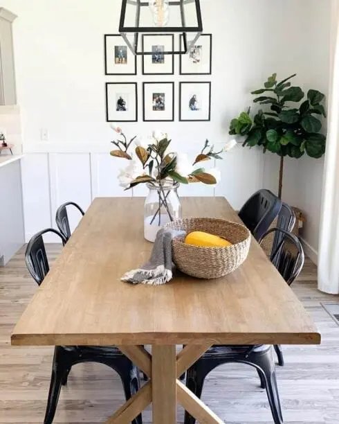 Black and Wood Dining