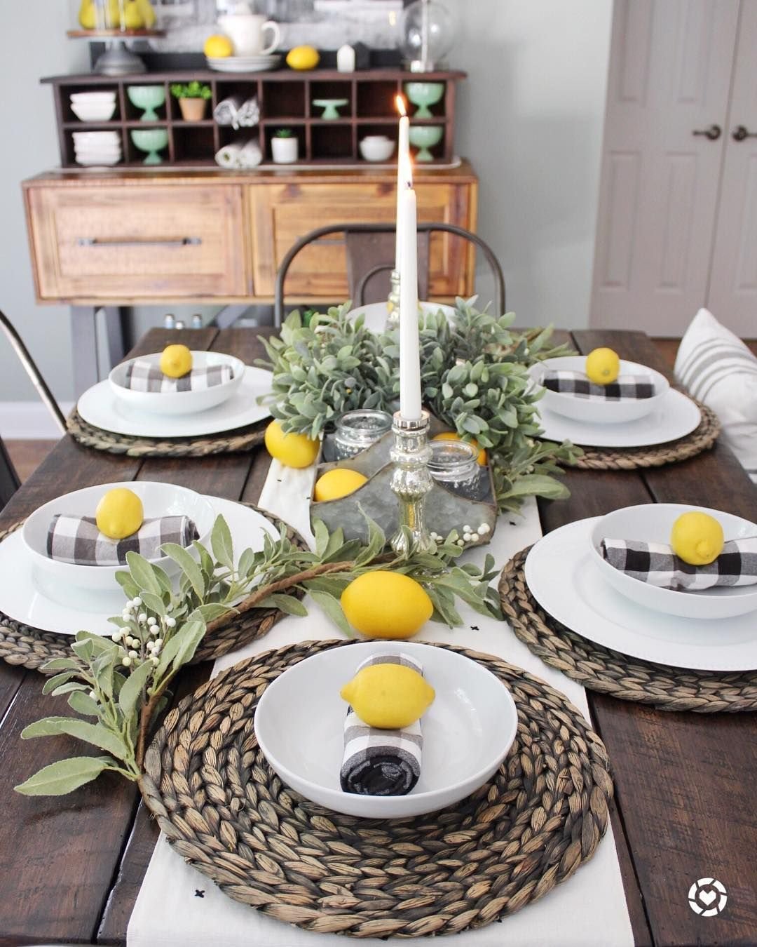 Lemon and Foliage Decor