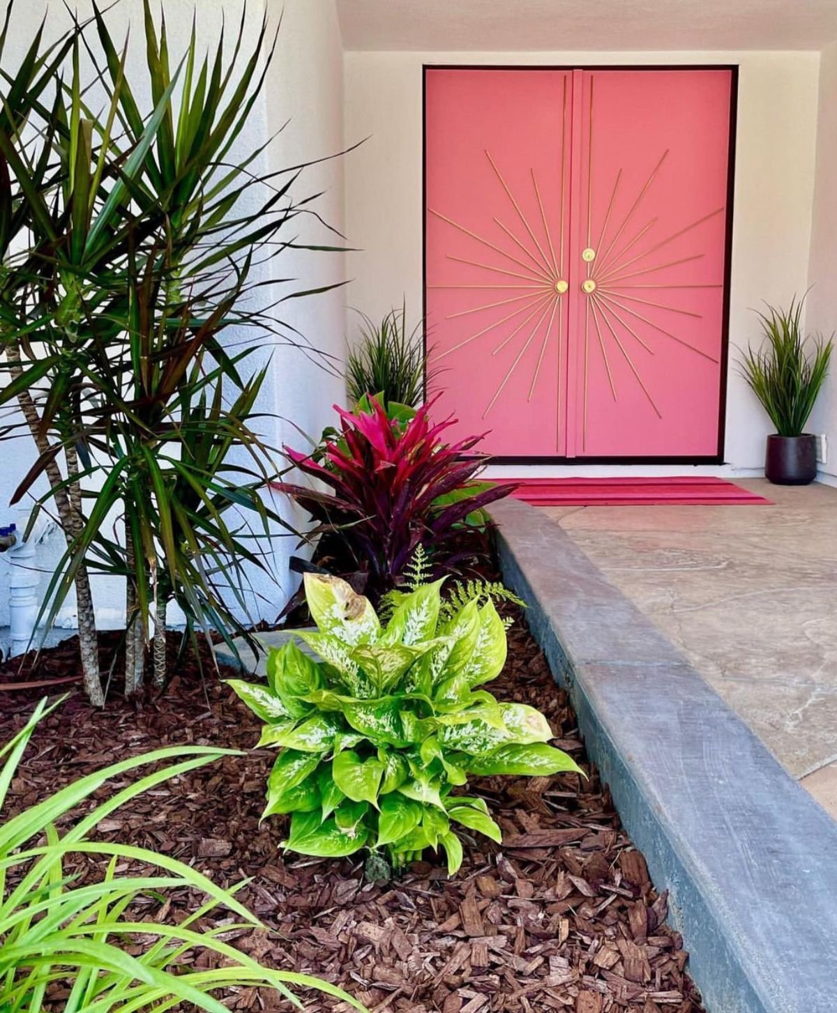 Starburst Door Detailing