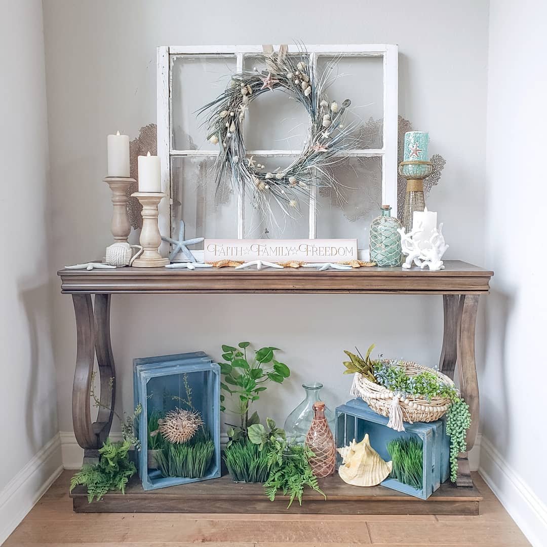 Summer Wreath Display