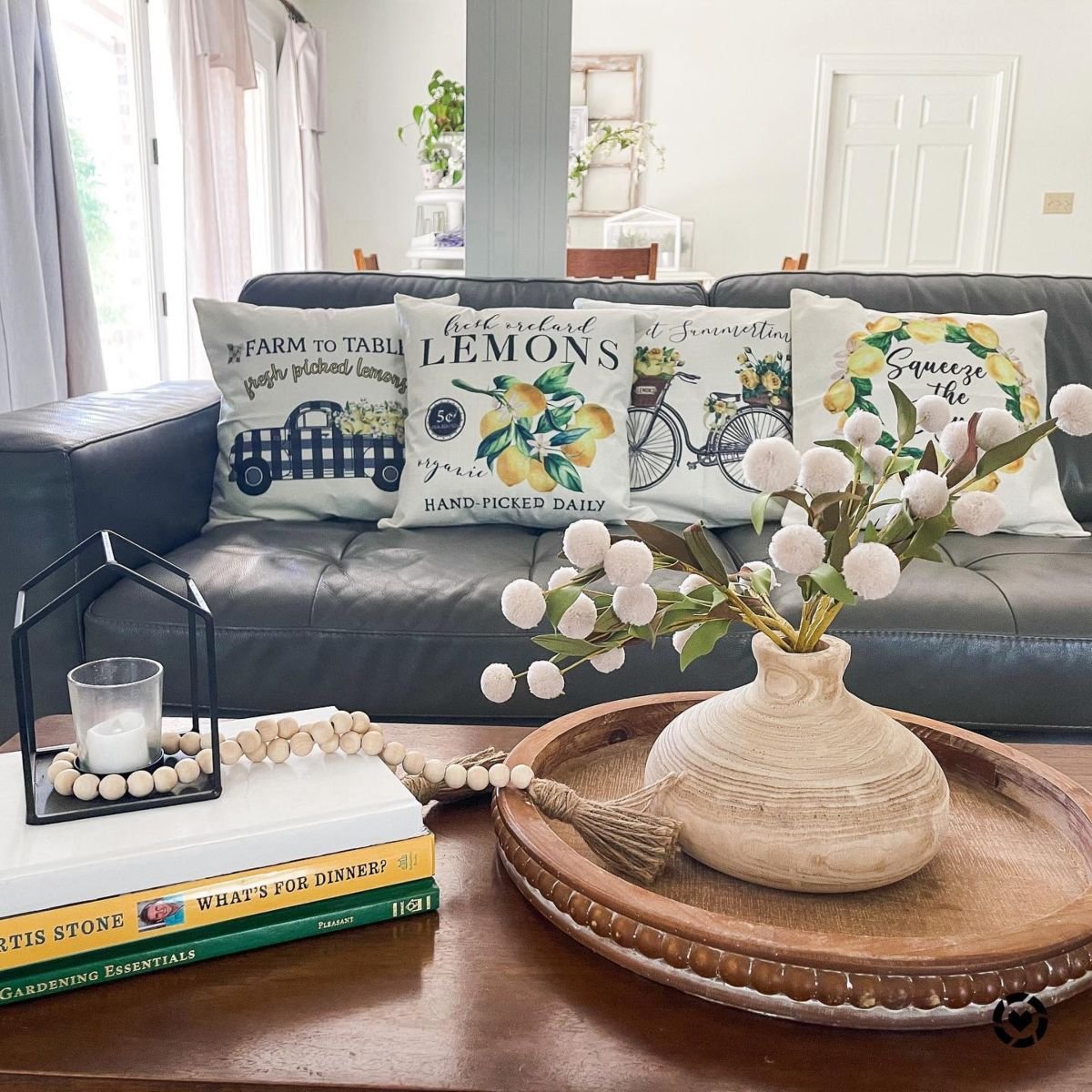 Vintage Cushion Style