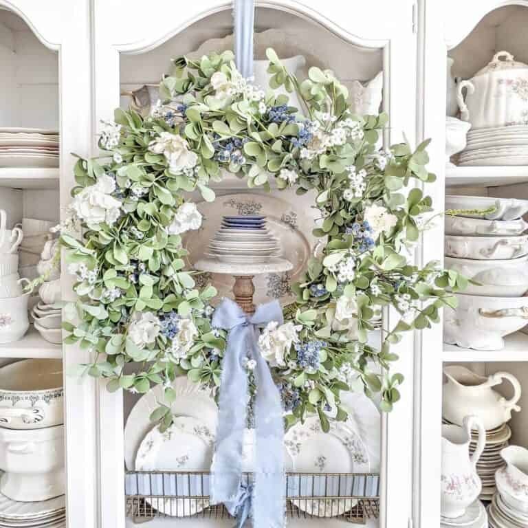 White Hutch Wreath