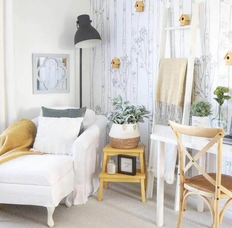 Yellow Birdhouse Wallpaper