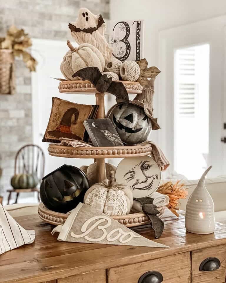 Black and gray Halloween tray