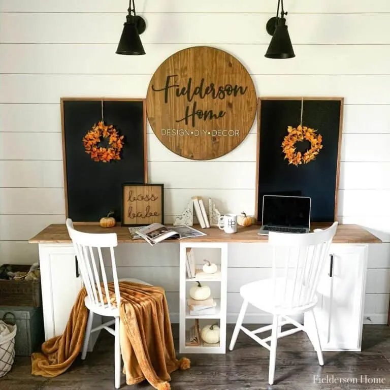 Chalkboard Wreath Display