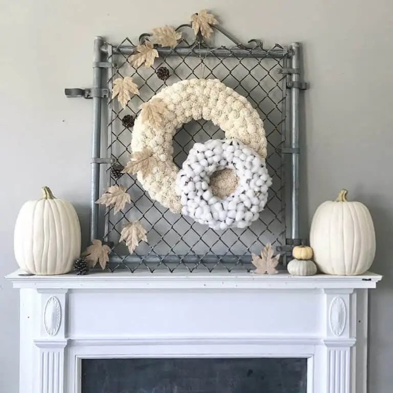 Creamy white pom-pom wreath