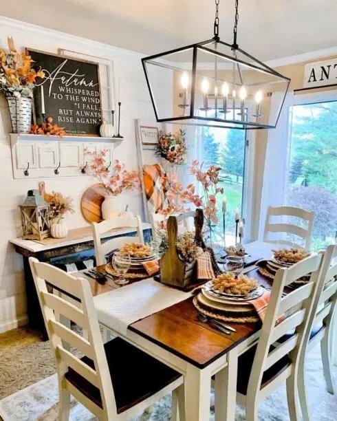 Farmhouse fall dining table