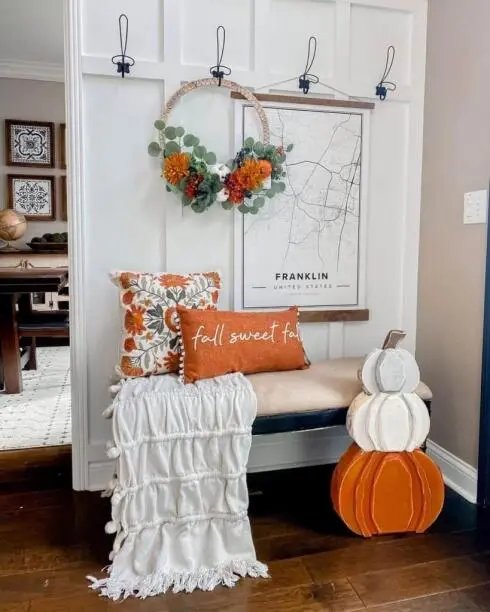 Floral wreath and pumpkin board