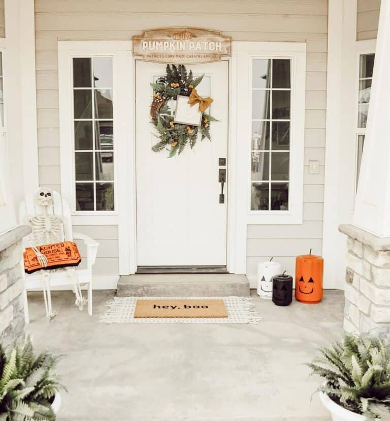 Halloween farmhouse door